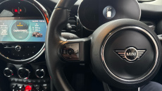 MINI Hatchback 1.5 Cooper Classic 3dr Auto Petrol Hatchback